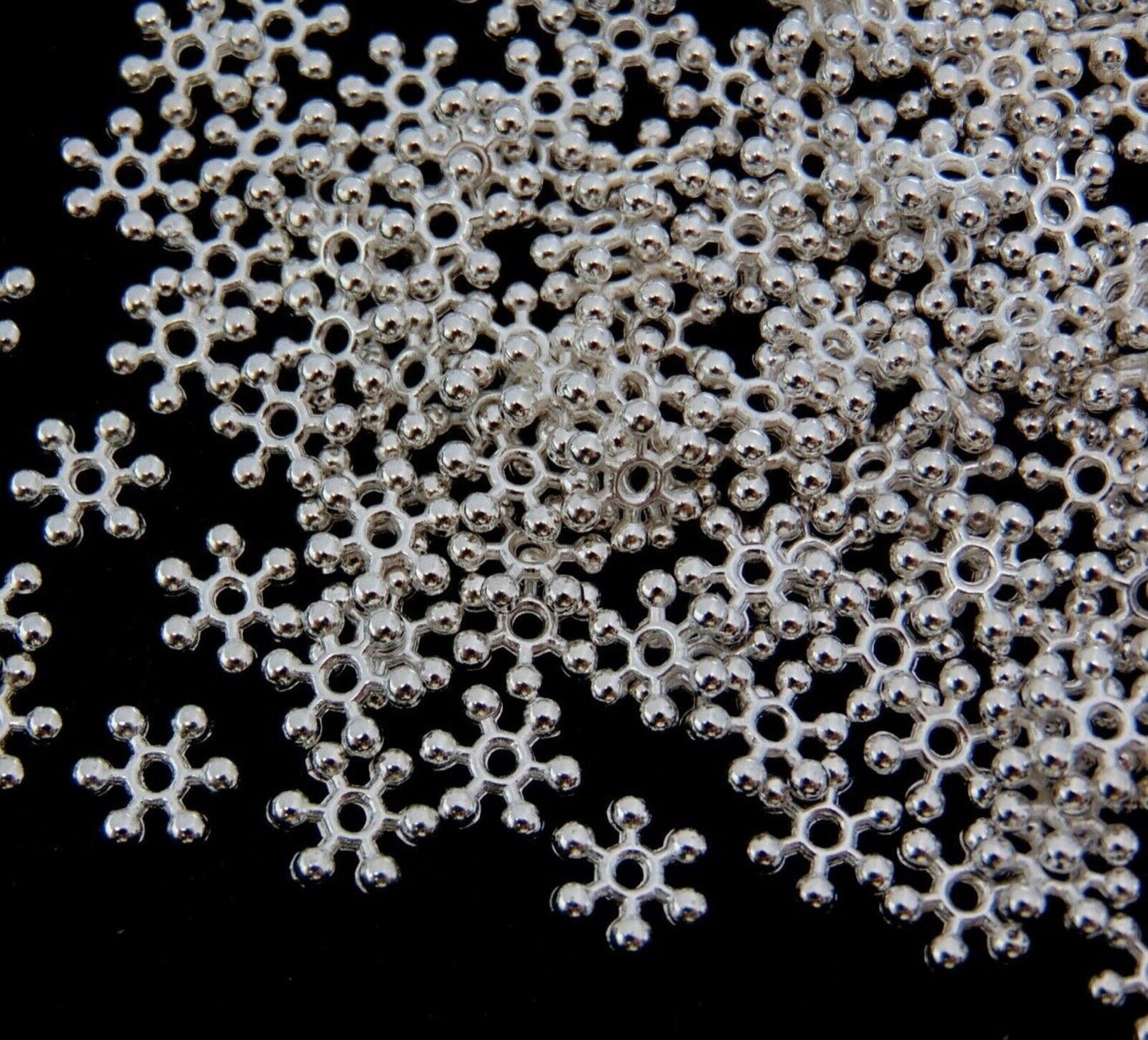 100x Metallic Snowflakes 8mm Spacer Beads Acrylic Spacer Beads