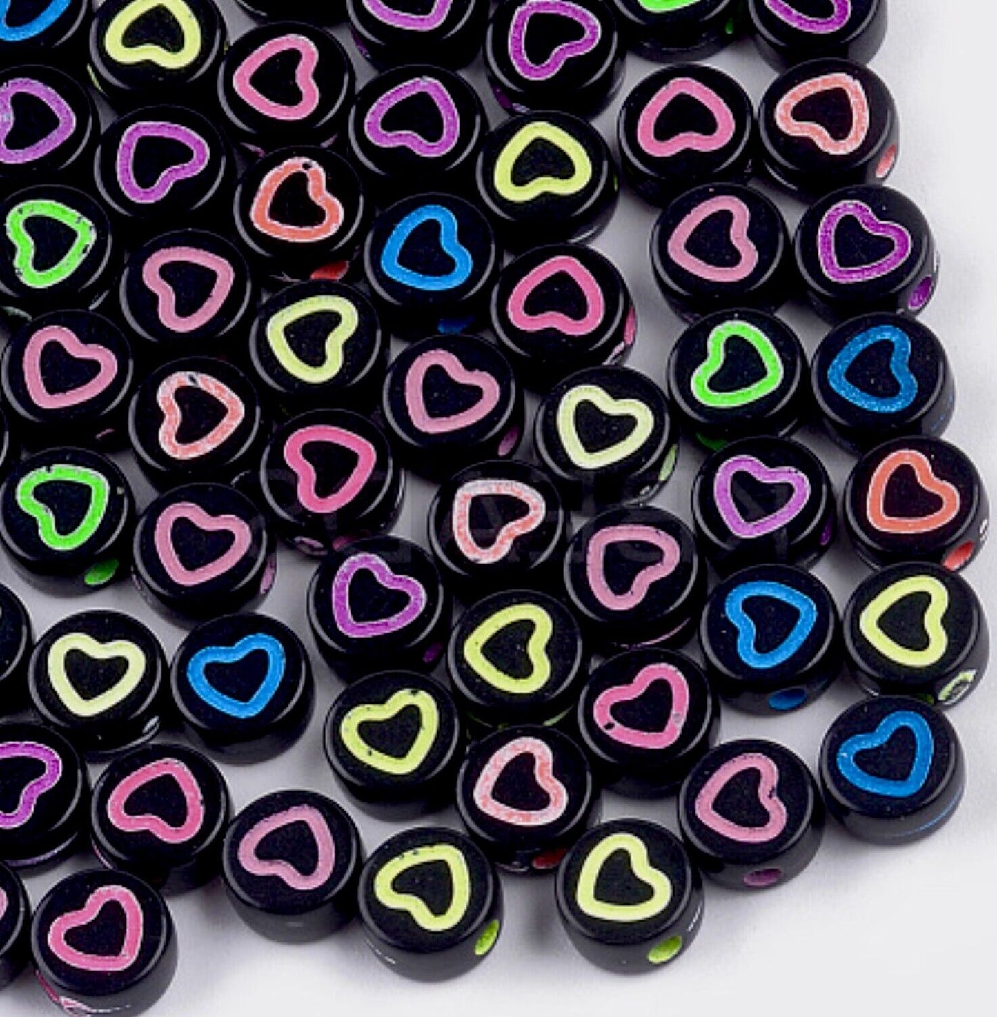 100 pcs Heart Design 7mmx3.5mm Flat Round Beads for Jewellery Craft Making