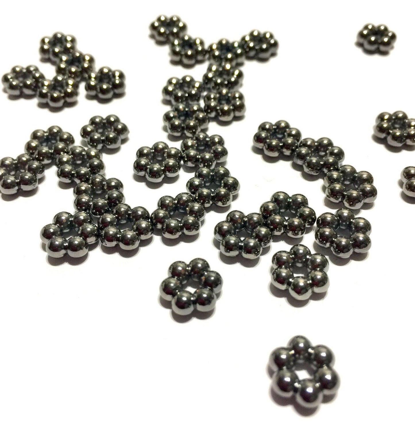 200x Silver or Gunmetal 9mm Acrylic Spacer Beads