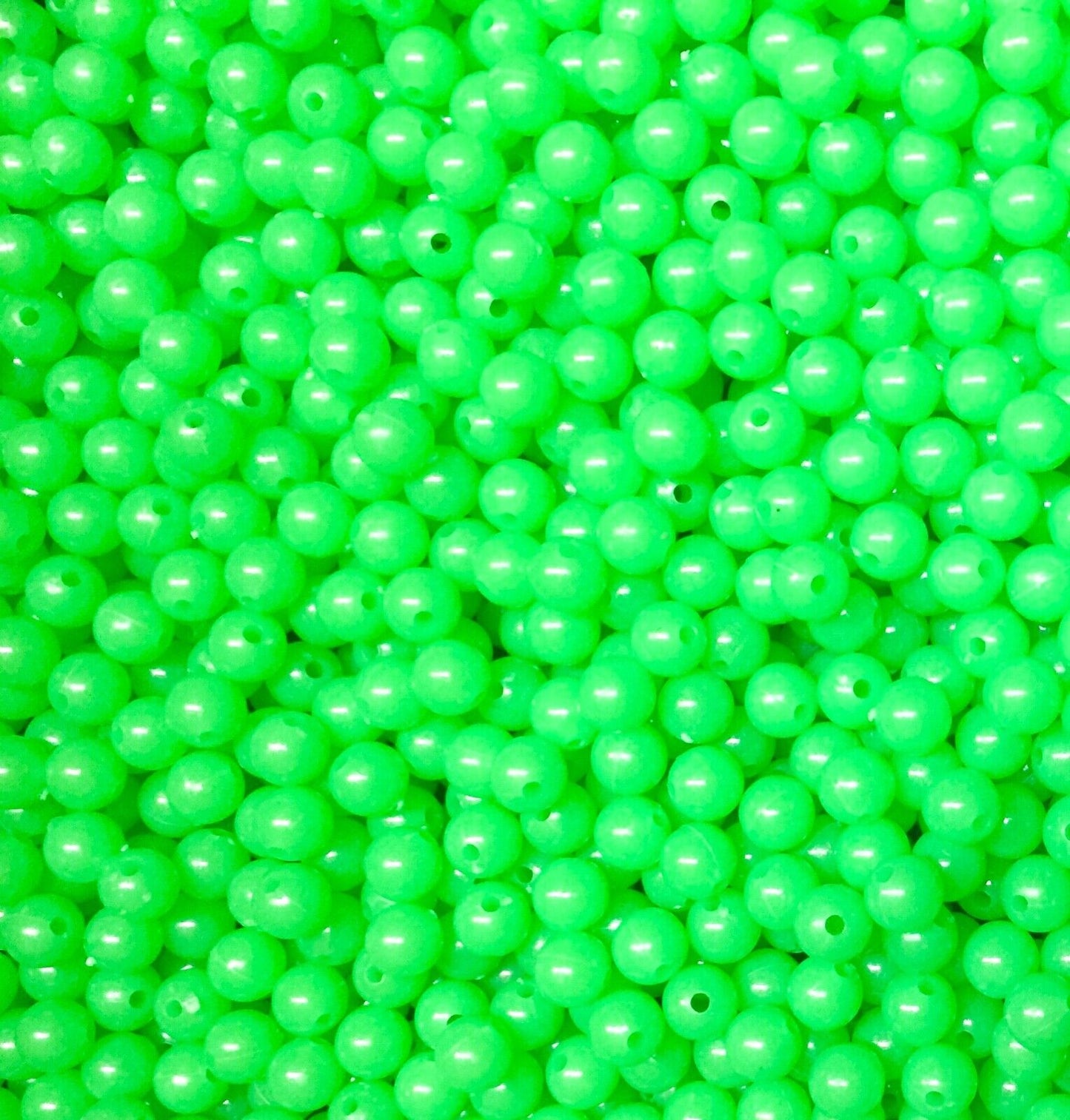 100x Multi Colour 8mm Glow in the Dark Beads for Crafts