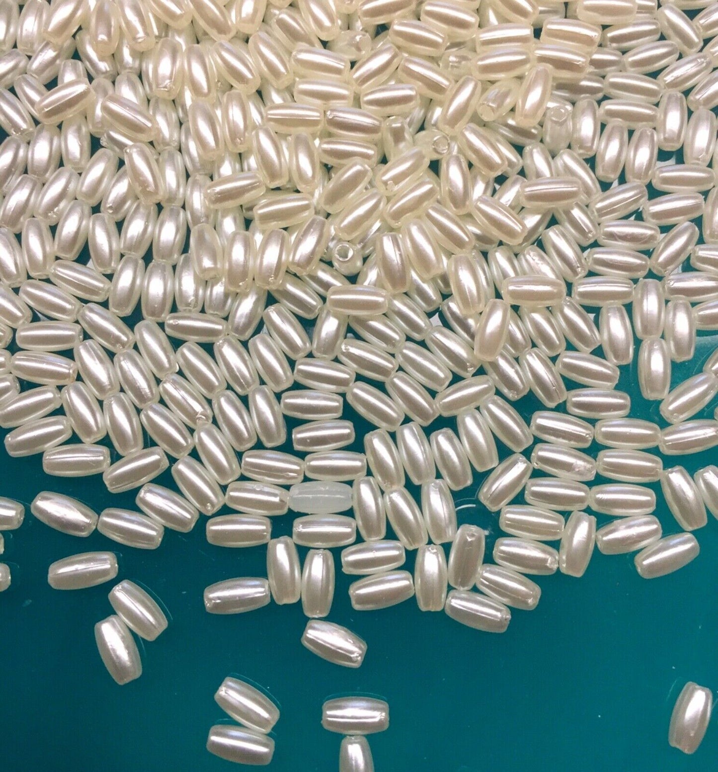 500 pcs Small Rice Pearl 6mmx3mm Acrylic Beads for Jewellery and Sewing Craft