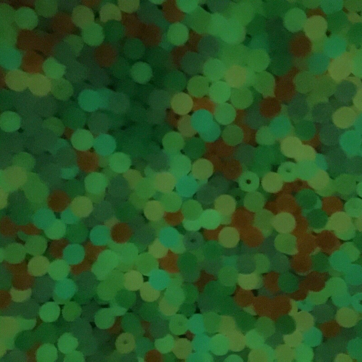100x Multi Colour 8mm Glow in the Dark Beads for Crafts