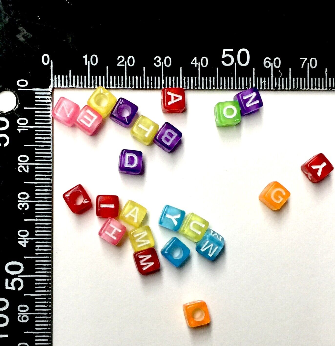 200x Cube Letter Acrylic Beads for Jewellery Making - Pick Your Colour