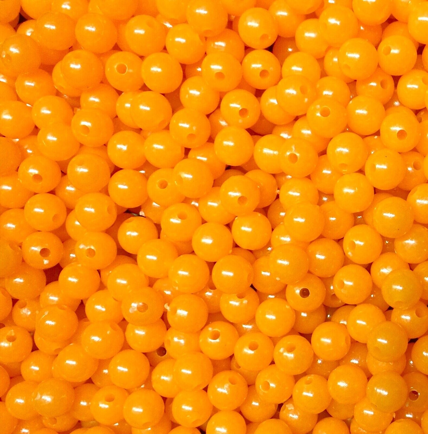 100x Multi Colour 8mm Glow in the Dark Beads for Crafts