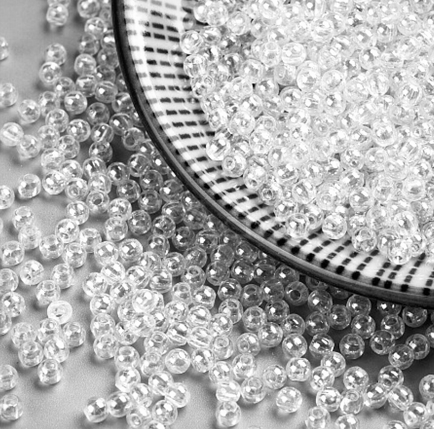 1000x Tiny 3mm Acrylic Faux Pearl Beads for Jewellery Making - Pick Your Colour