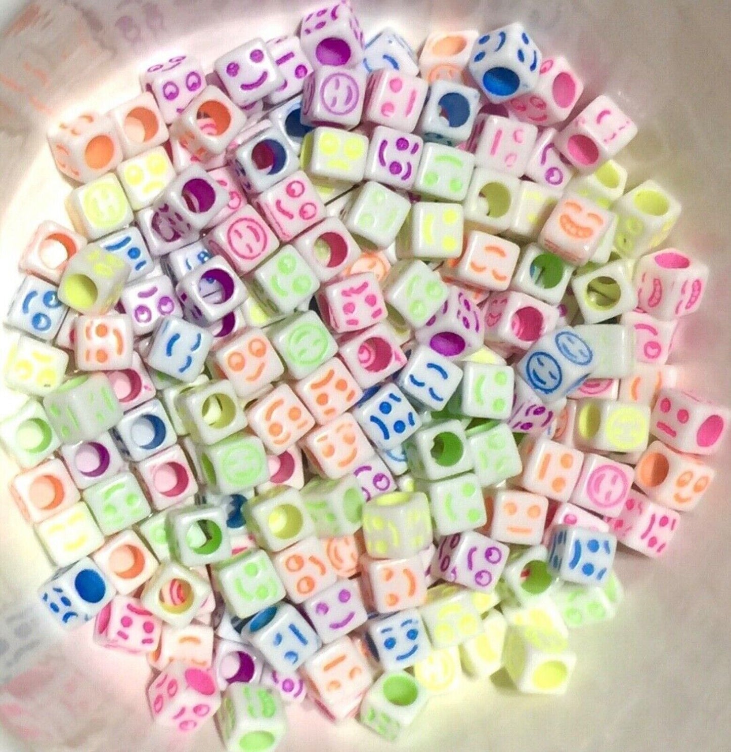 100x Expressive Round Ball or Cube Shaped Beads for Jewellery Making
