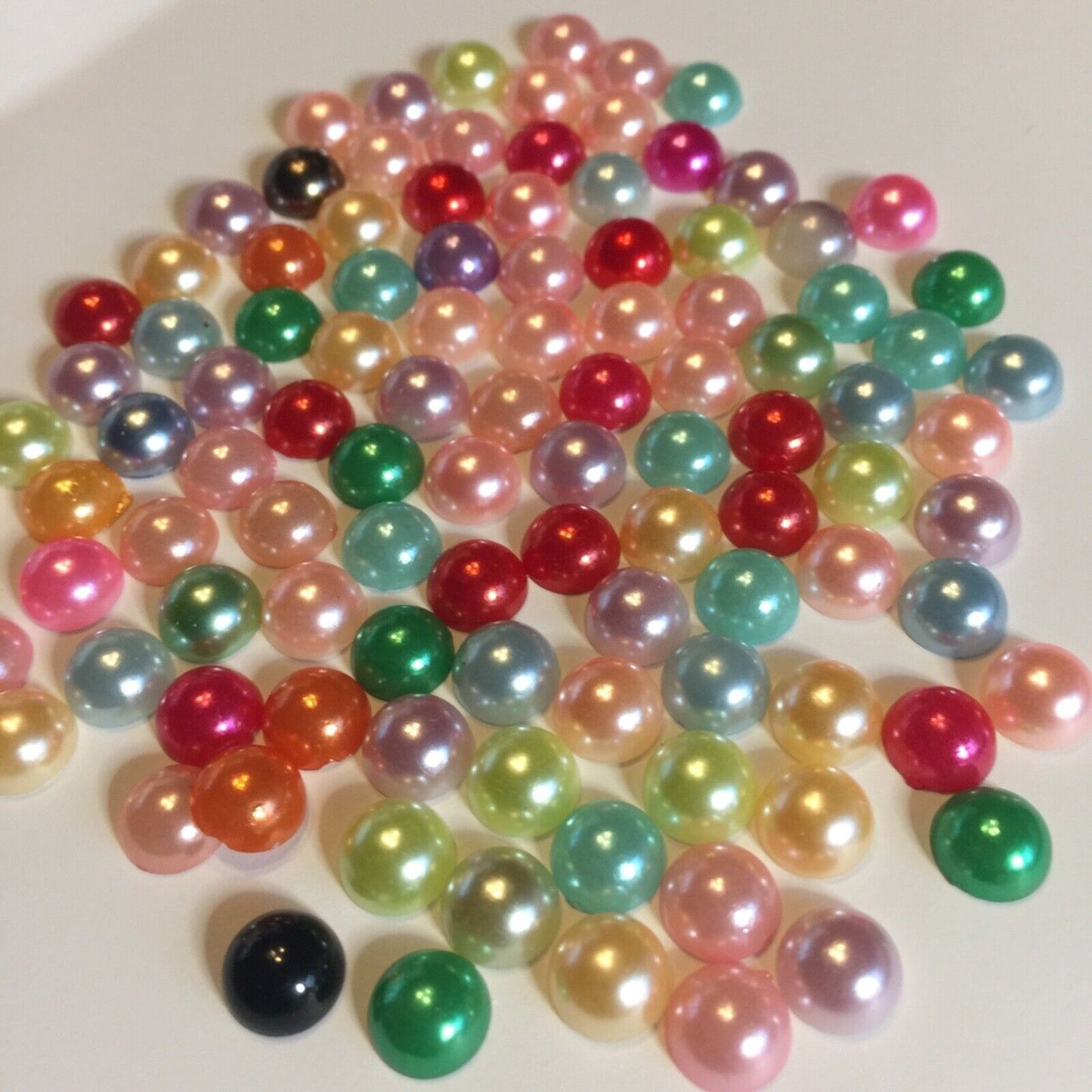 200x Half Pearl 8mm Flat-back Resin Beads - Choose Your Colour
