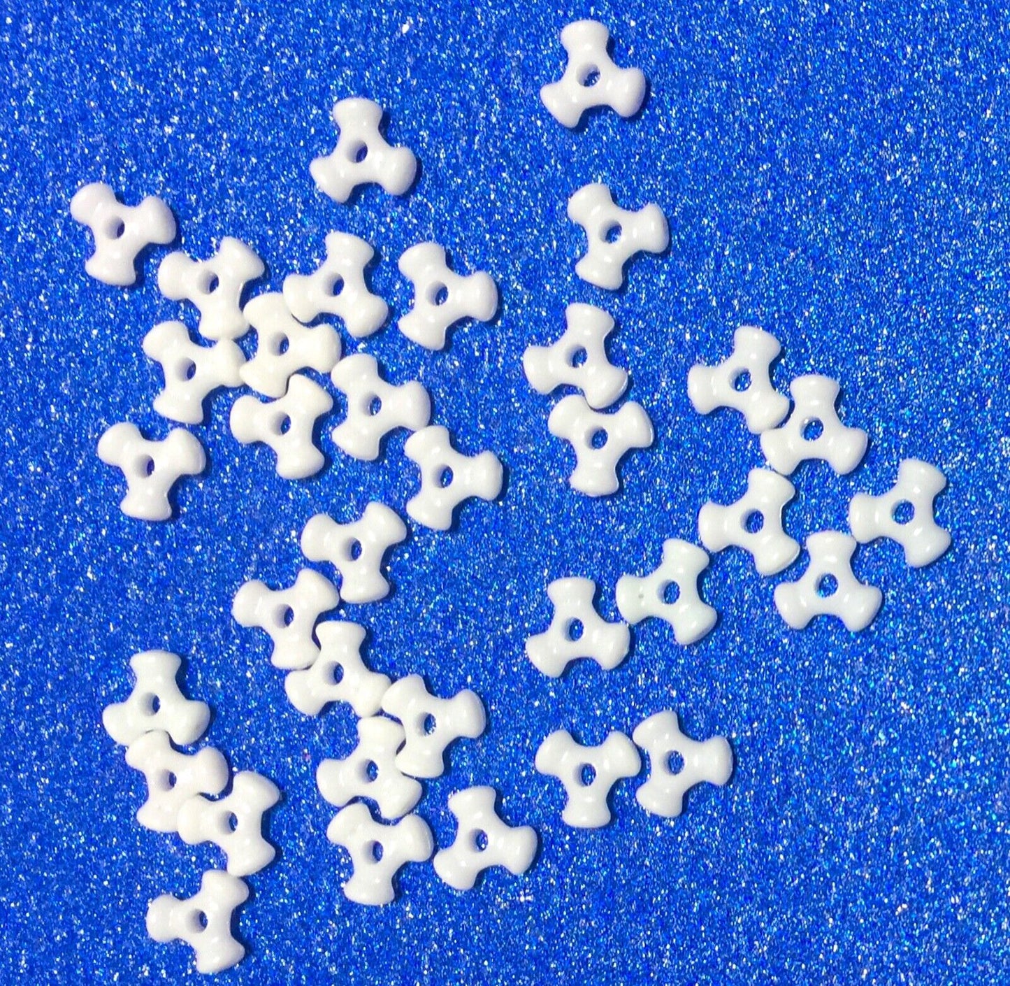 200x Mix Colour 10mm Tri-Beads for Jewellery Craft Making - Choose Your Colour