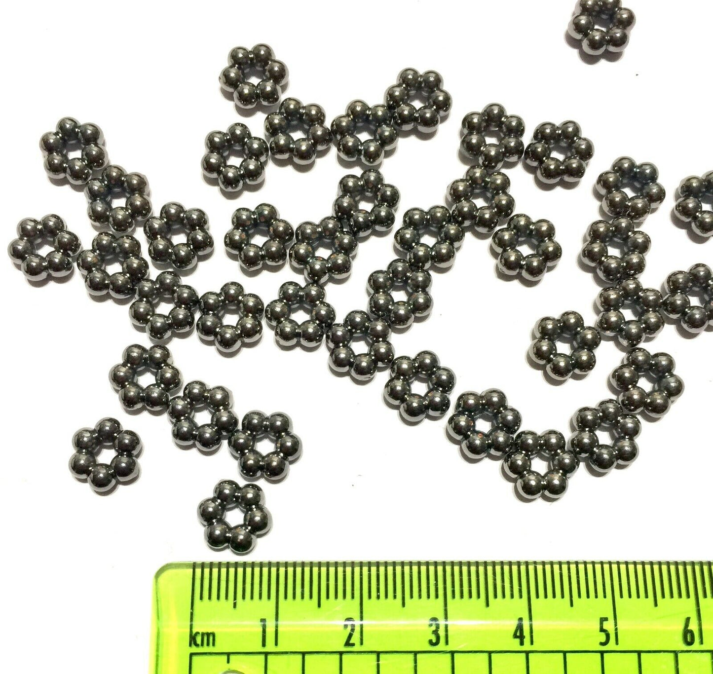 200x Silver or Gunmetal 9mm Acrylic Spacer Beads