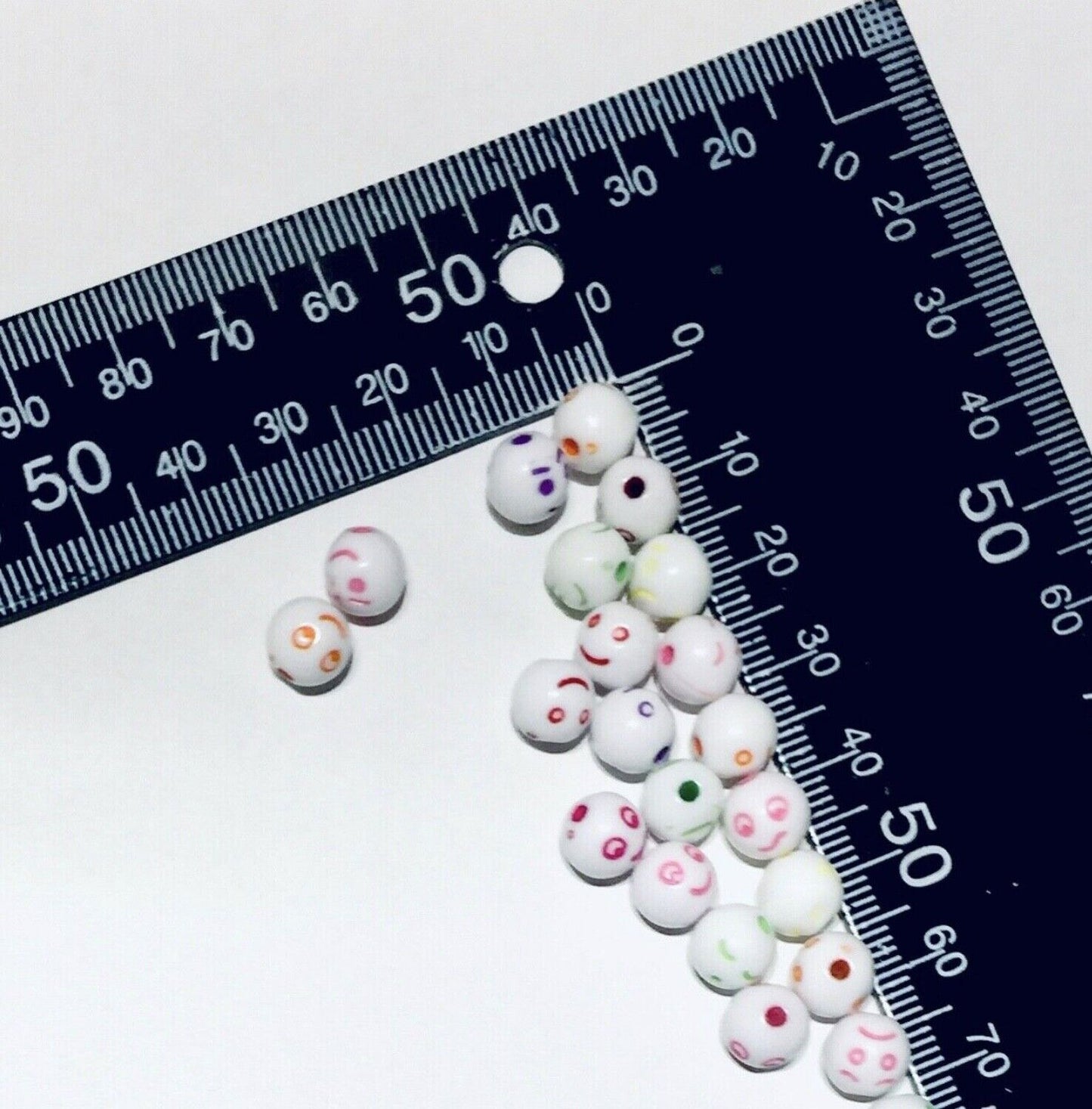 100x Expressive Round Ball or Cube Shaped Beads for Jewellery Making