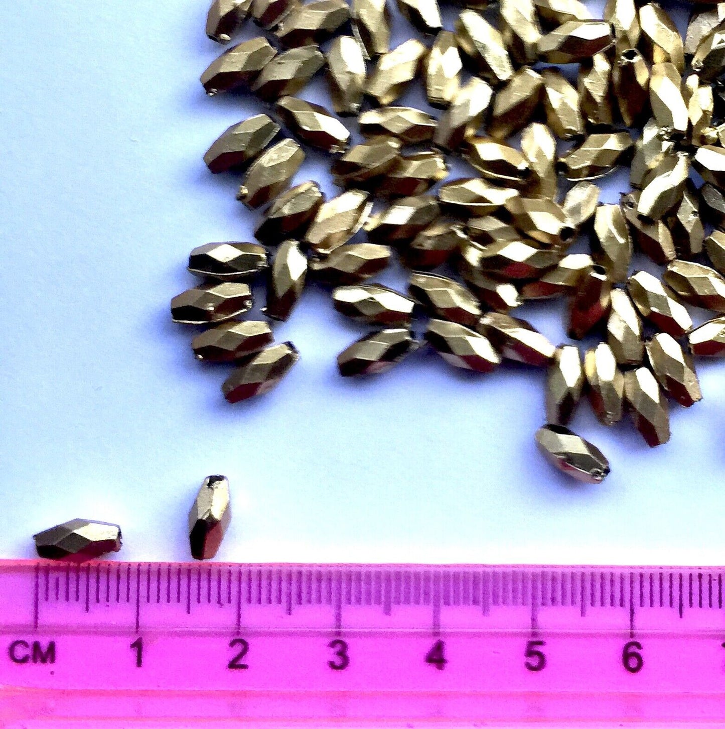 200pcs Rice Pearl 8mmx4mm Acrylic Beads for Jewellery and Sewing Craft