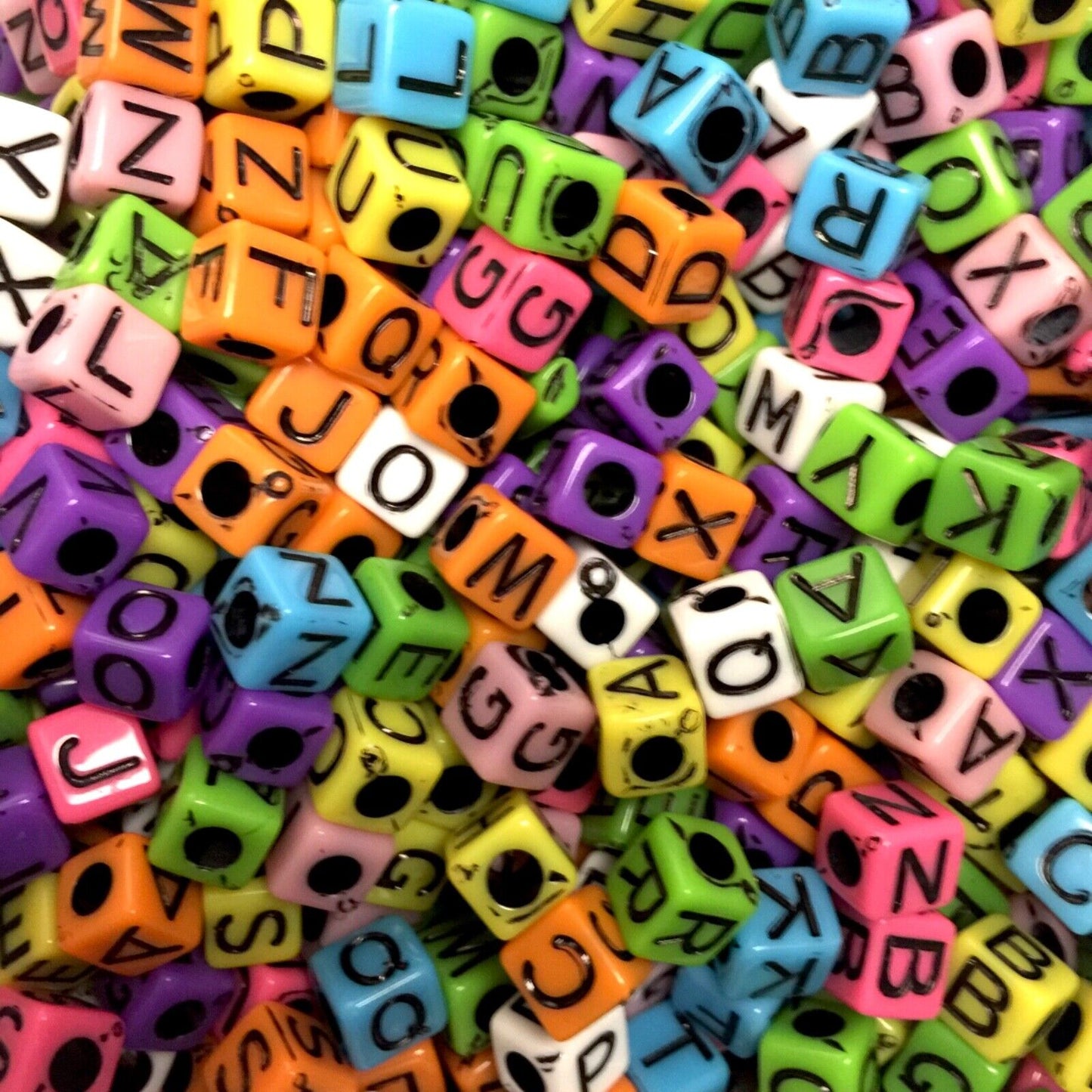 200x Cube Letter Acrylic Beads for Jewellery Making - Pick Your Colour