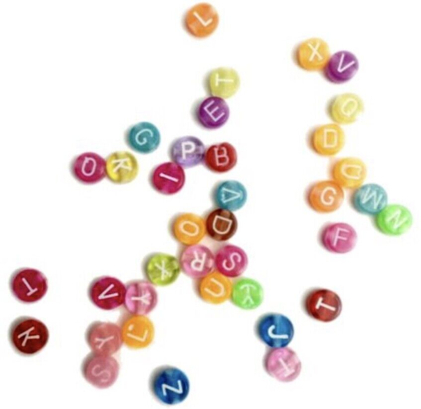 200x English Letter 6mm-7mm Flat Round Beads for Jewellery Making