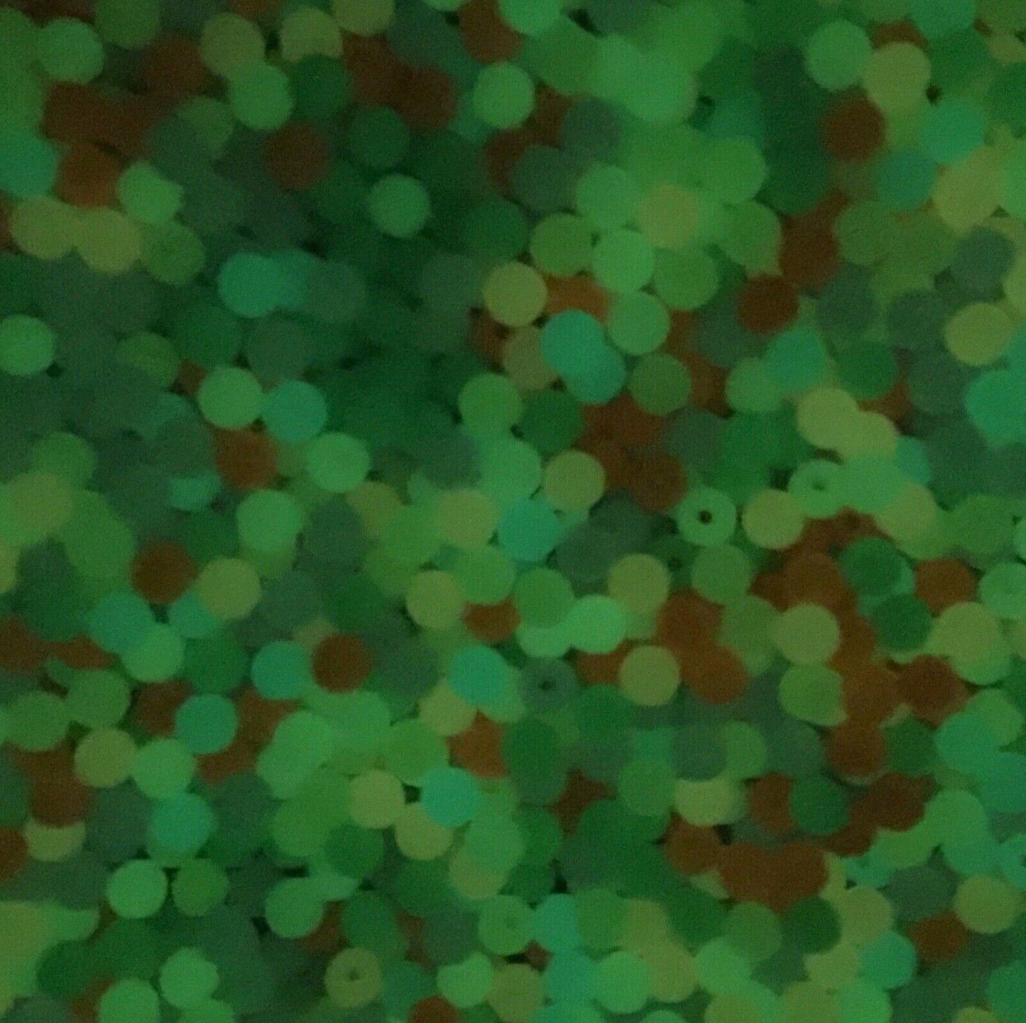 100x Glow in the Dark 8mm Acrylic Beads