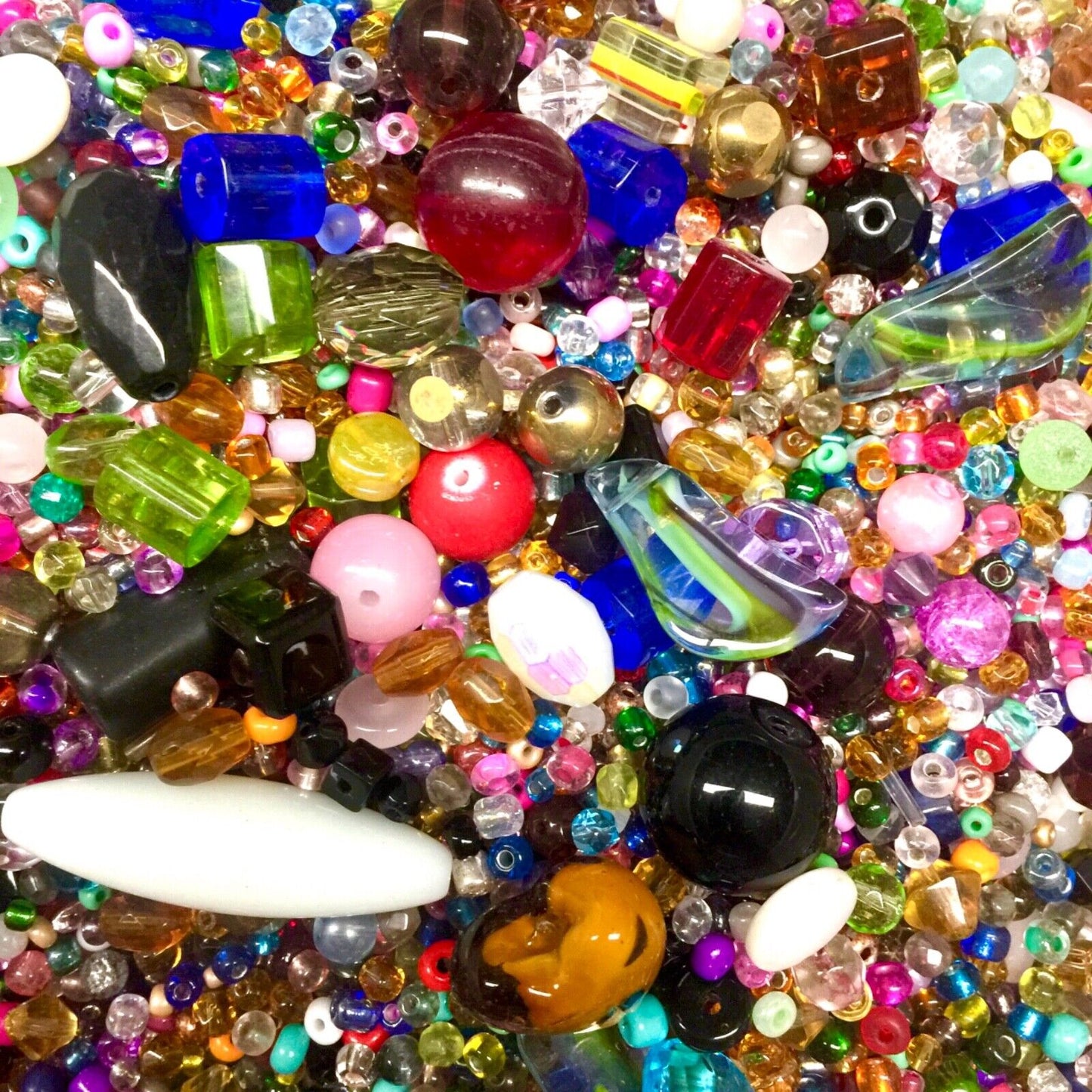 1 Pack of 200grams (over 1000pcs) 3mm-40mm Multi Colour Mix Shapes Glass Beads