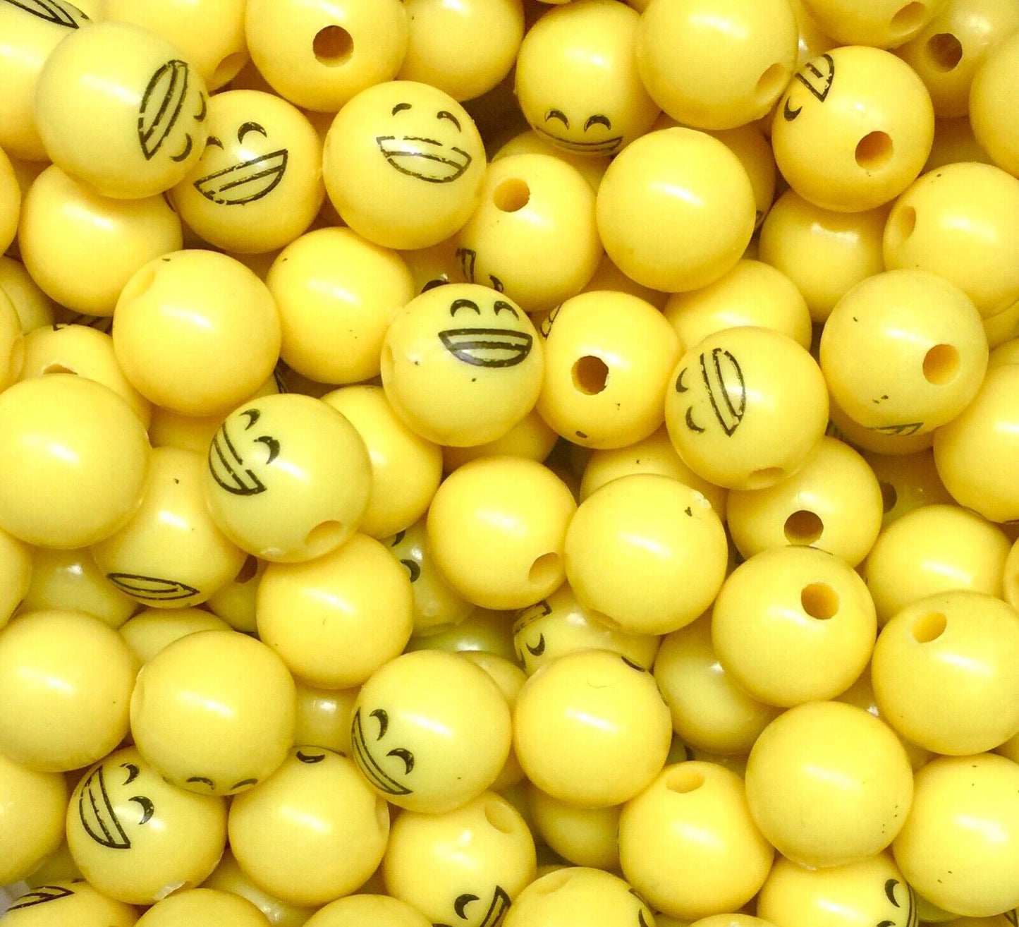 30 pcs Smiling 12mm Round Beads for Jewellery Making