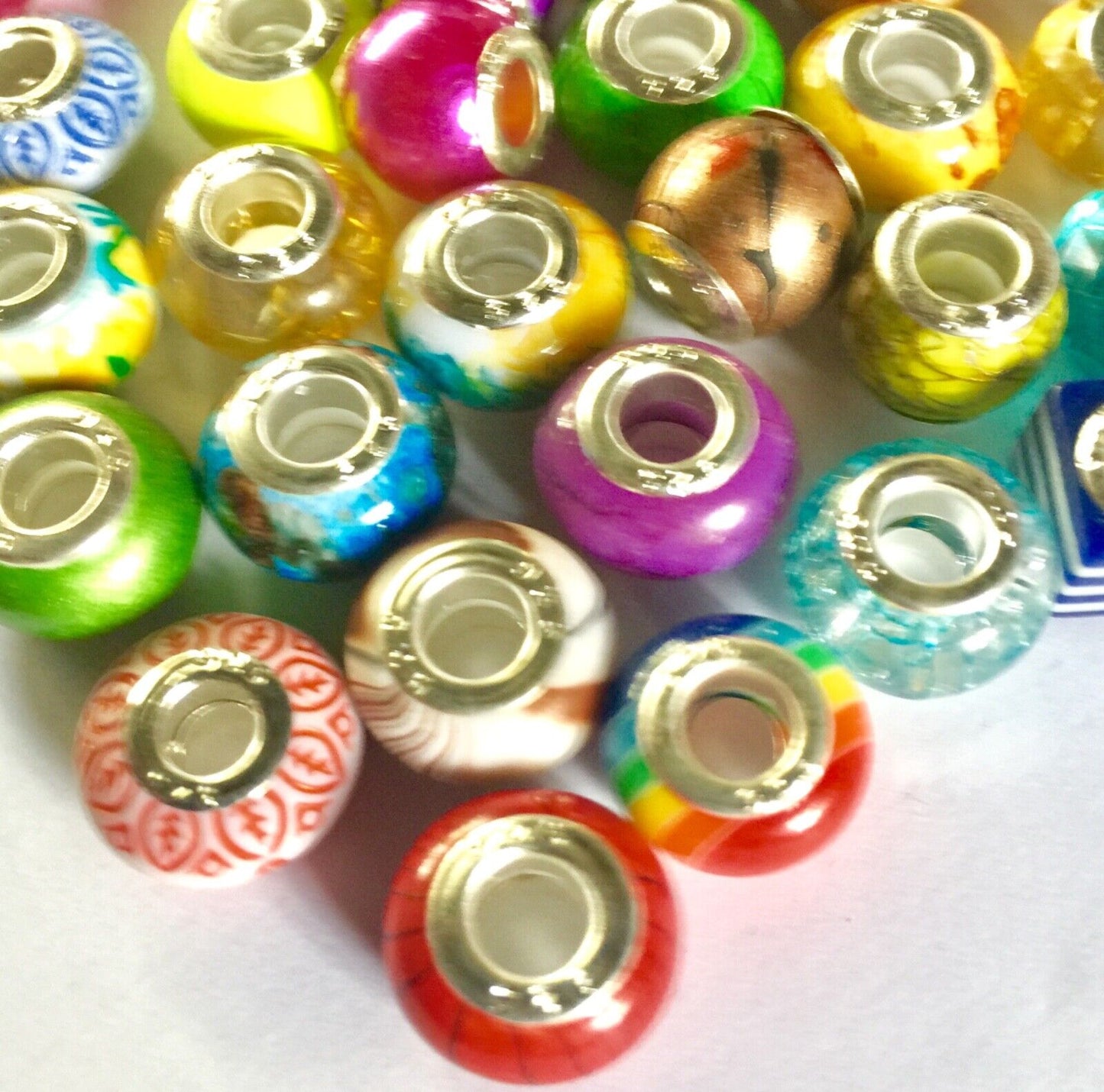 25x Mix Resin and Acrylic Mix Design Multicolour European Large Hole Beads