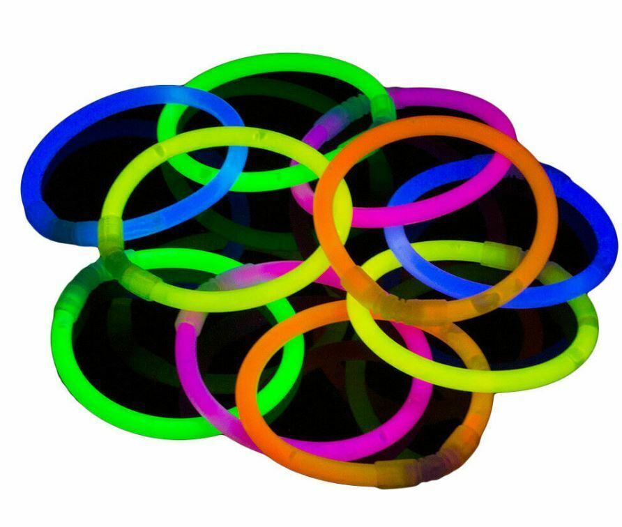 80x Glow in the Dark Multicoloured 8 inch Stick