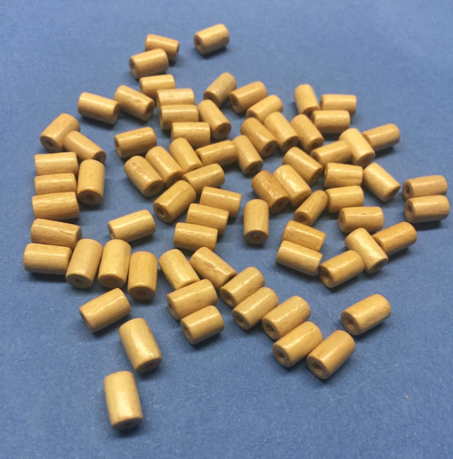 200x Natural Wood 8mmx4mm Wooden Tube Beads (Medium)