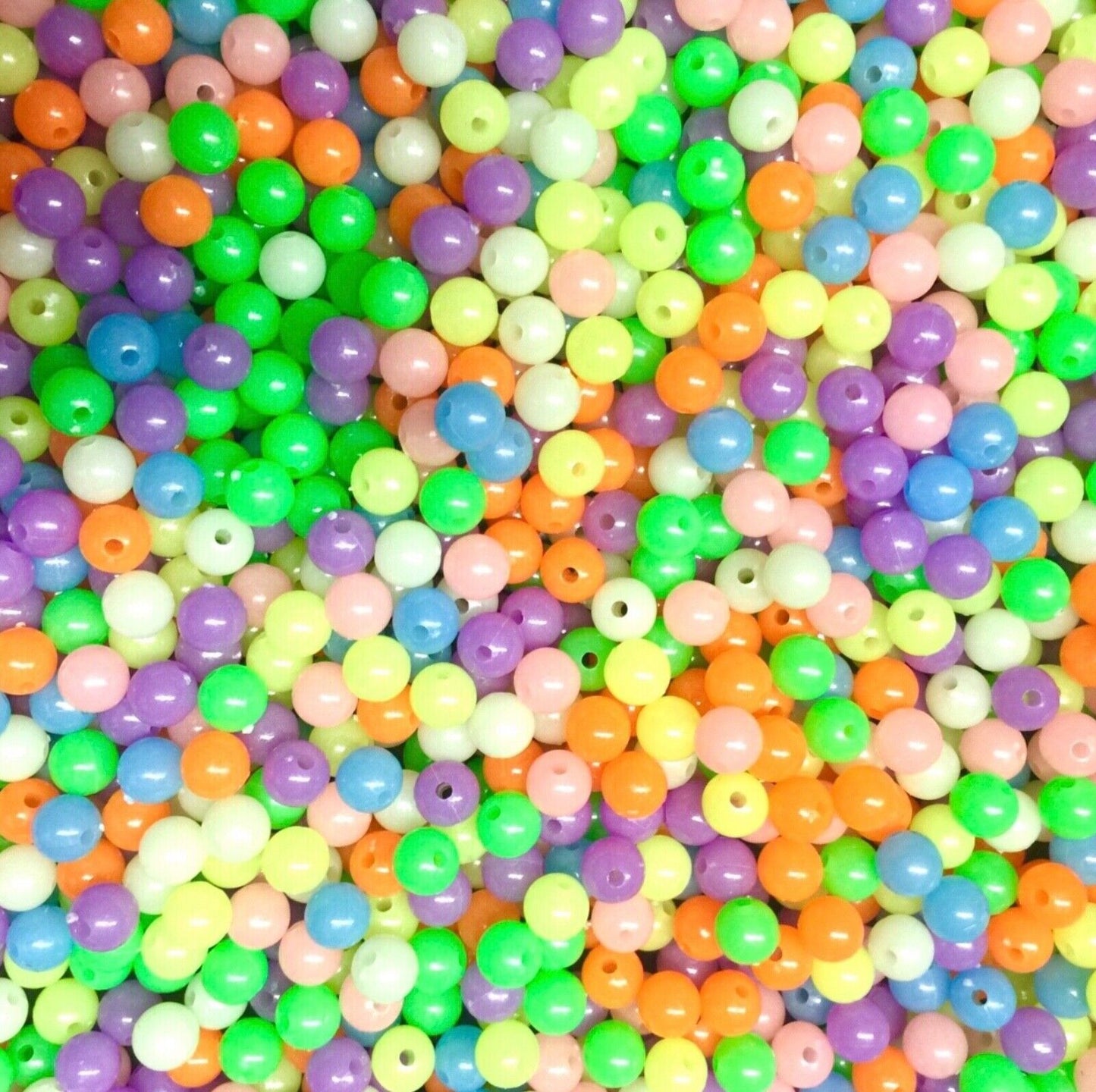 100x Glow in the Dark 8mm Acrylic Beads