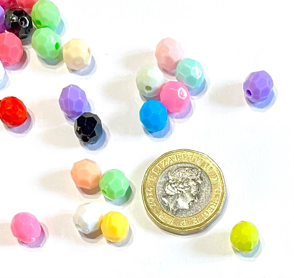 100x Multicoloured Faceted 8mm Acrylic Beads