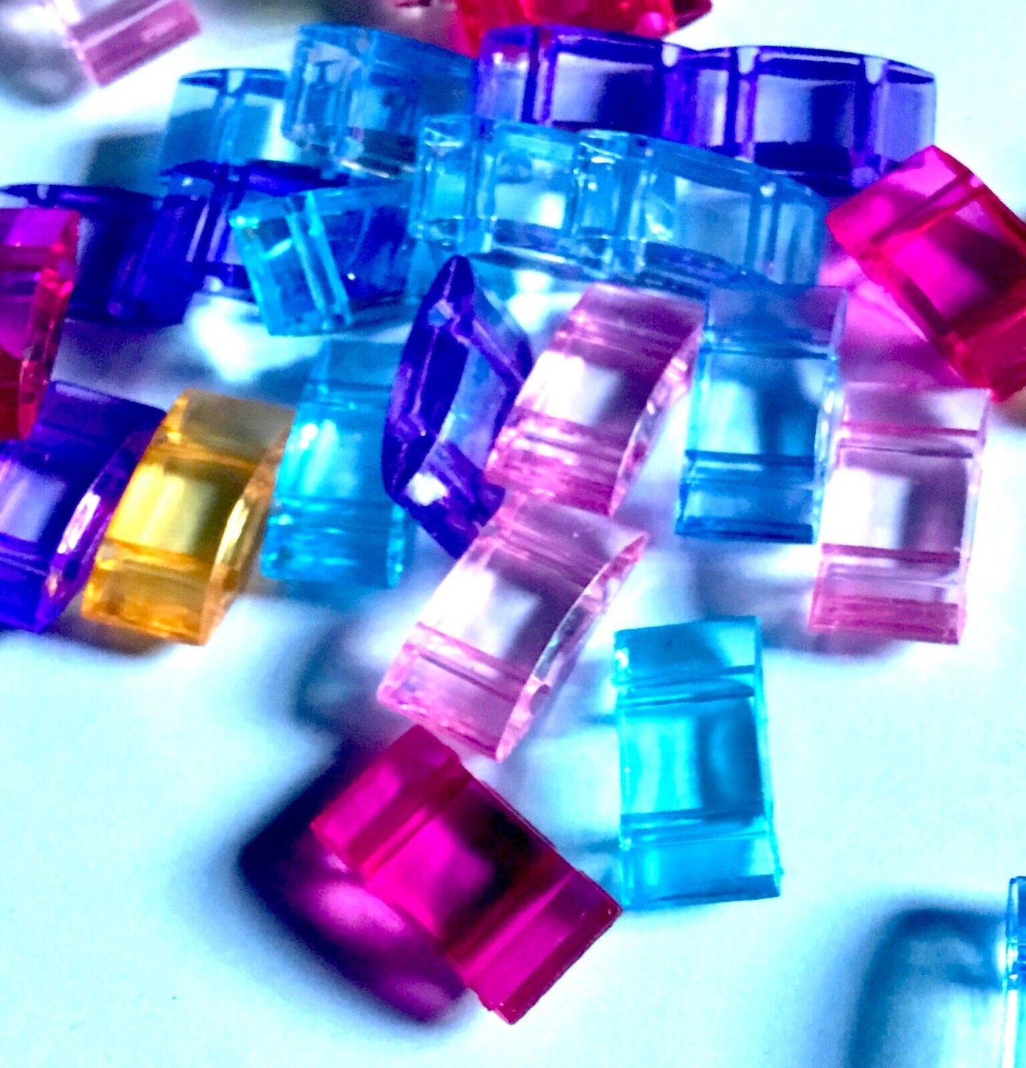 25 pcs Two Hole MultiColour Transparent Crystal Acrylic 17x9mm Carrier Beads