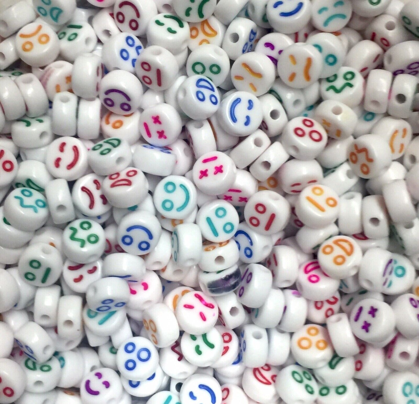 100x Smiling 7mm Acrylic Beads for Jewellery Making - Pick Your Colour