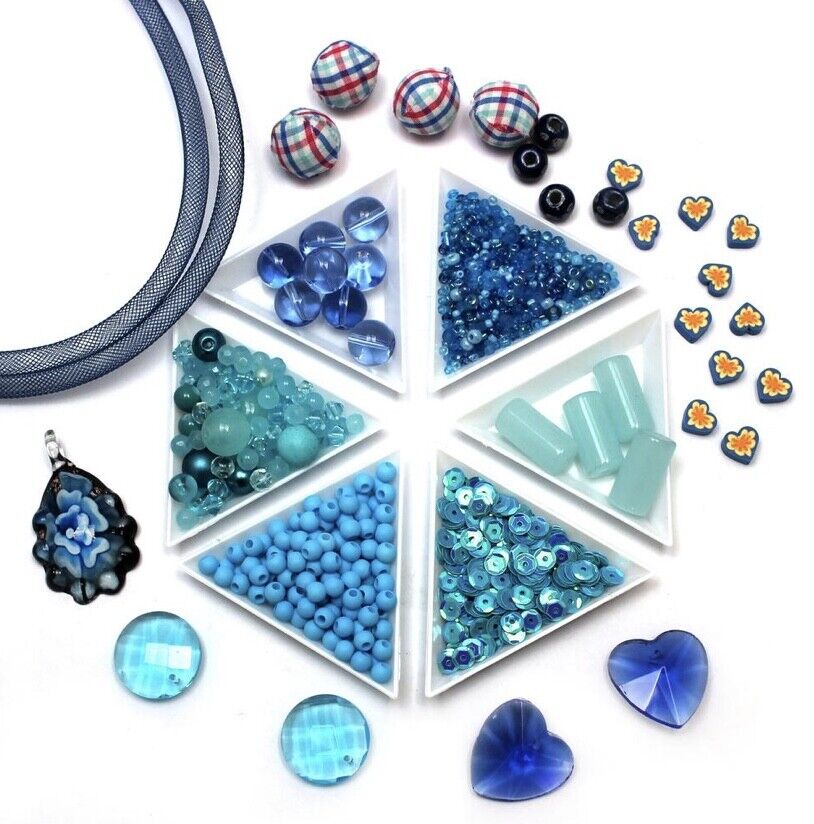 1 pack of Mix Beads Jewellery Designing Kit