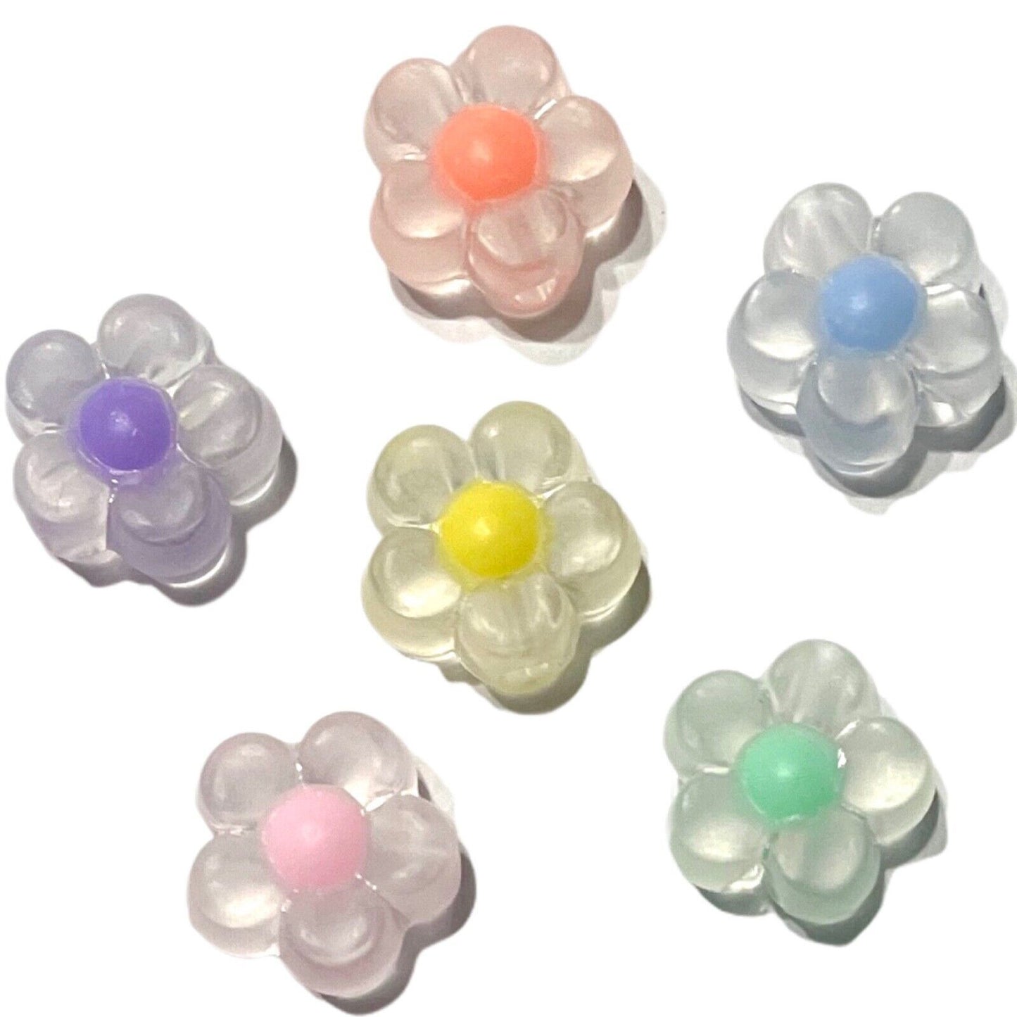 50x Clear Frosted Flower with Multicoloured Center 14.5mm Acrylic Craft Beads