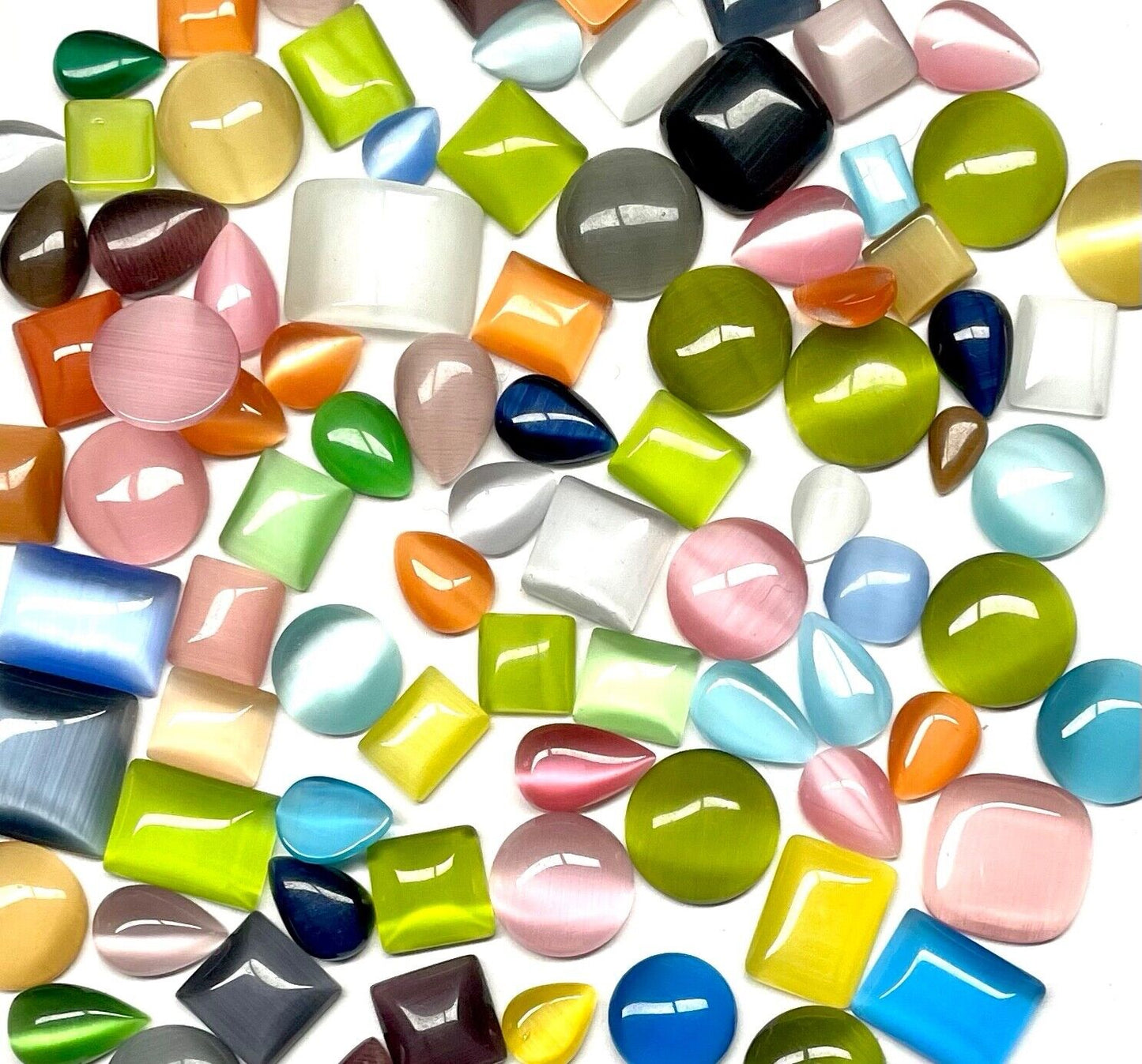 40g Mix Colours Mix Sizes Cats Eye Cabochons for Crafting
