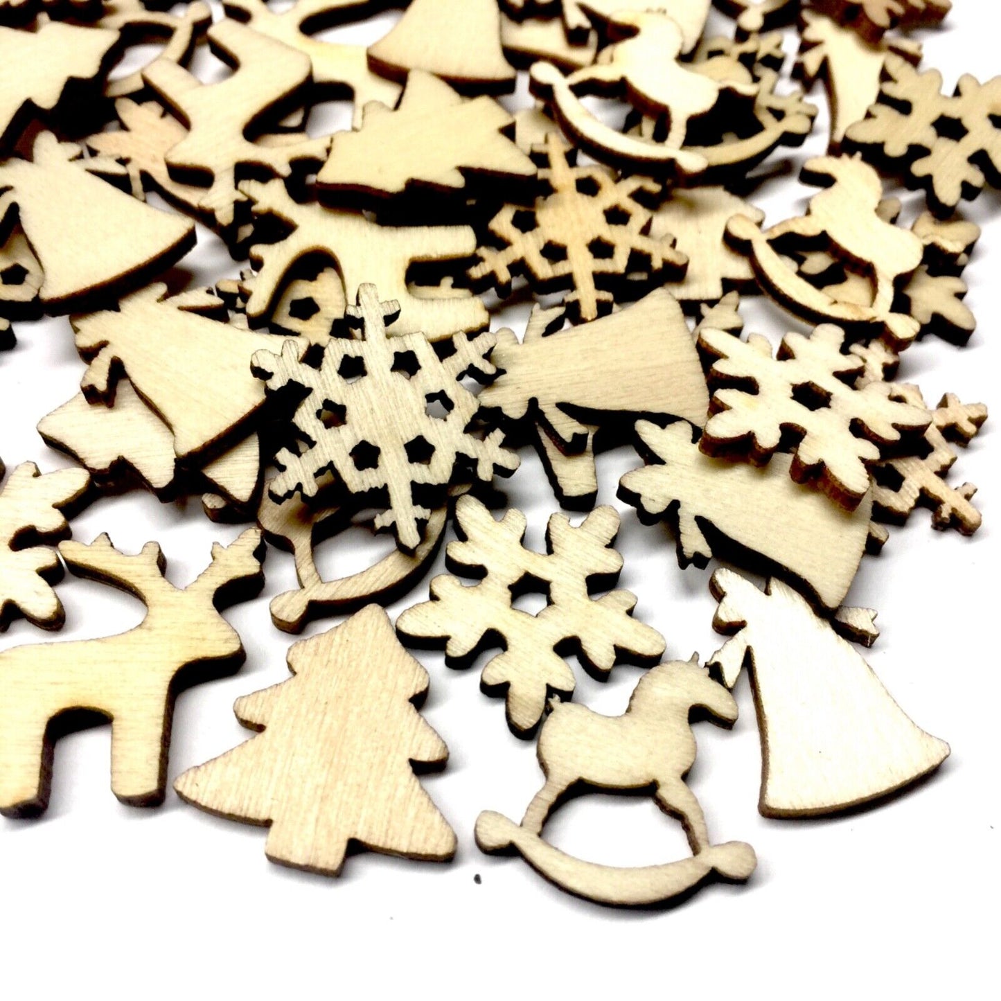 40x Small Christmas Theme Laser Cut Undyed Natural Wood Cabochon 14.5mm-22.5mm