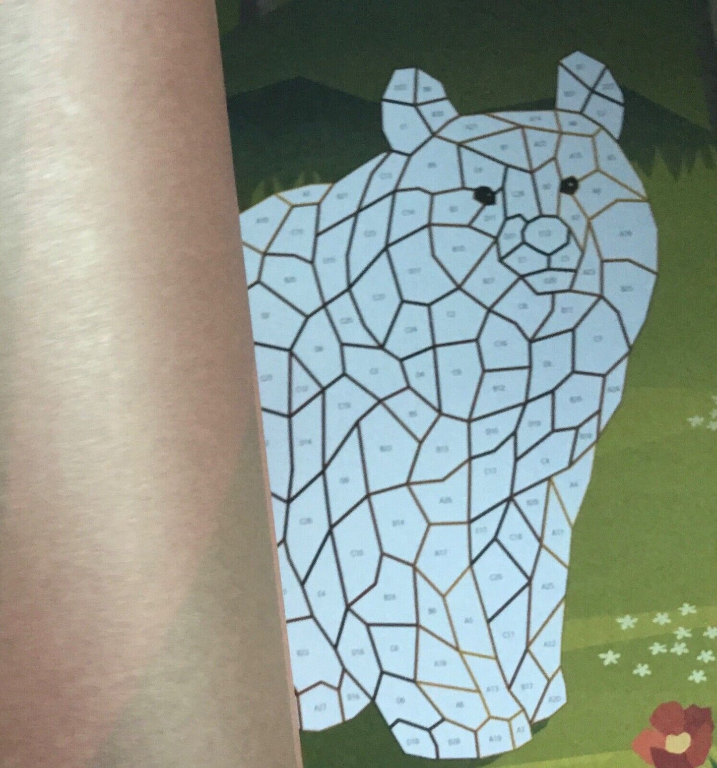 Hinkler Kaleidoscope Sticker Mosaic Painting Majestic Creatures